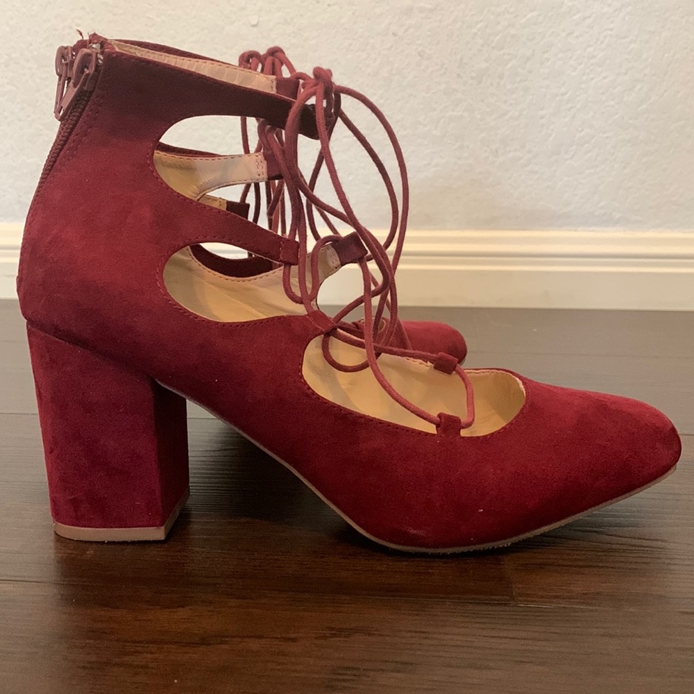 SUEDE LACE UP CHUNKY HEEL SANDALS BURGUNDY WINE 8.5